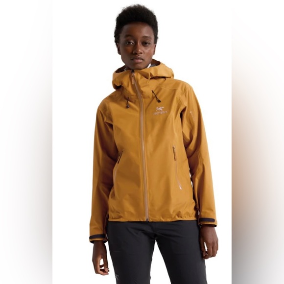 Arc'teryx Ravenna LT Jacket - Picture 2 of 6